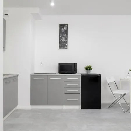 Klimontowska 45e M33 Apartament *